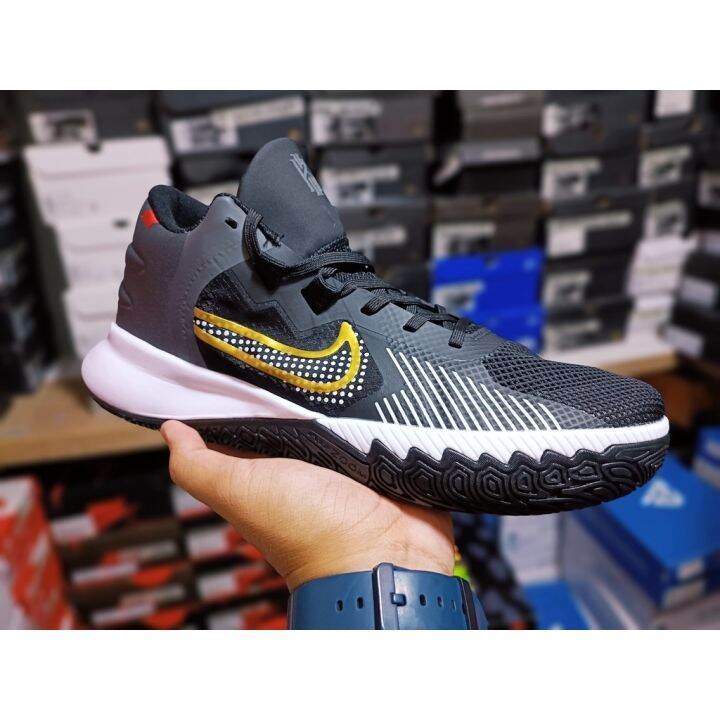 kyrie flytrap white and gold