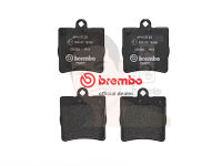 P50 072B ผ้าเบรก-R-แท้ BREMBO รุ่น Black : BENZ C-Class (W203) 180 200 220 230 240 00-06 การันตีคุณภาพมาตรฐานโดย " เครอป อะไหล่ยนต์"