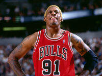 โปสเตอร์ Dennis Rodman ร็อดแมน บาสเกตบอล Chicago Bulls Basketball ชิคาโก บูลส์ Poster ตกแต่งผนัง ของแต่งบ้าน ของแต่งห้อง โปสเตอร์ติดผนัง 77poster