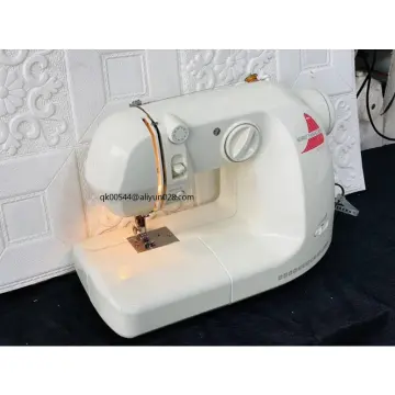 SINGER 4411 Heavy Duty 120W Portable Sewing Machine - White