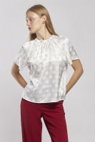 ESPADA เสื้อเบลาส์ผ้าแจ็คการ์ดแต่งย่น ผู้หญิง สีออฟไวท์ | Polka Dot Jacquard Raglan Blouse | 04736