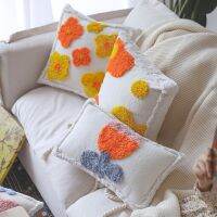 [FAZOZO Home Textile Store] สีขาว Tufting เบาะรองนั่ง45x4 5/30X50ซม. ดอกไม้ตกแต่งหมอน Chenille โซฟานุ่ม Decor Nordic Daisy Tufted Room Decor