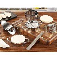 Dumplings Maker 8 Pcs, Press Mold Set and Cutter for Chinese Wonton, Gyoza Skin Tools