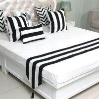 Black and white stripes Bedspread Modern Simple style Bed Runner Bedding Scarf Wedding Home Hotel Bedroom Decorative Bed Cover