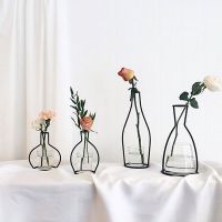 Retro Iron Line Vase Vase Decoration Home Dried Fresh Flower Arrangement Plant Holder Desktop Ornament Nordic Room Decor 꽃병