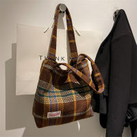Tote Womens Bag Shoulder Wool Shopper Bags For Women Large Capacity Autumn Winter New Soft Plaid Ladies Travel Designer Handbag