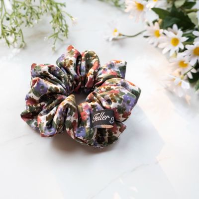 teller of tales scrunchies - ivy (summertime collection)