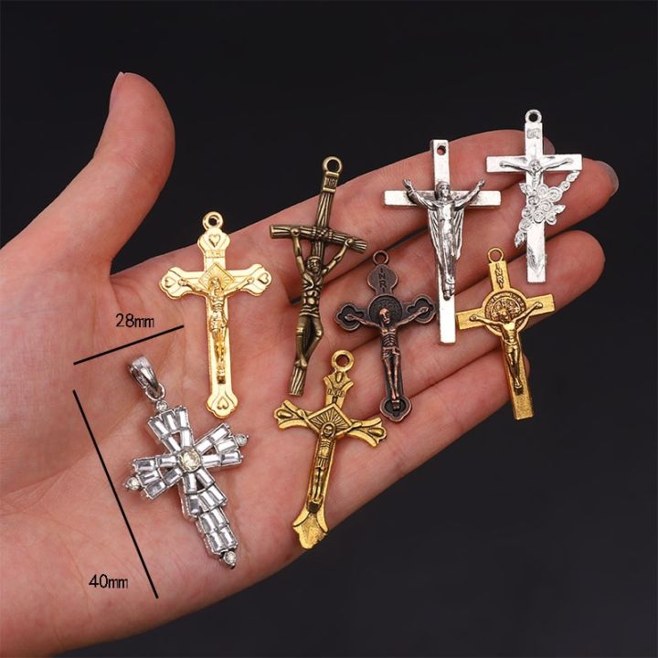 cw-10pcs-pack-of-benedict-medal-christ-alloy-pendant-jewelry-making-necklace-accessories