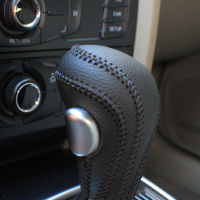 เกียร์รถเกียร์ SHIFT KNOB COVER สำหรับ Audi A4 A4l A6 A5 Q5 Q7 S5 S8 A6l หนังเกียร์ฝาครอบจับ-glsunjugdd