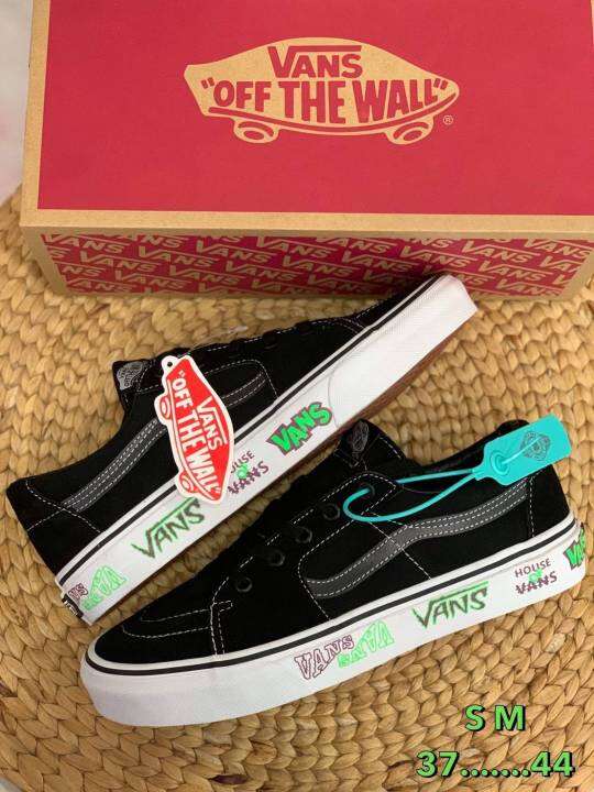 ใหม่ล่าสุด-รองเท้าผ้าใบ-vans-รองเท้าลำลองเหมาะกับทุกโอกาส-ถ่ายจากสินค้าจริง-รับประกันตรงปก100-กล่องและอุปกรณ์ครบ-แถมฟรีดันทรง