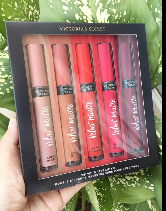 New Victoria's Secret Velvet Matte Lip Stain Shades Are Here