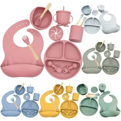【CC】 Baby Soft Silicone Tableware Set Feeding Dishes Plate Sucker Bowl Bibs Fork Children Non-slip Dinnerware BPA