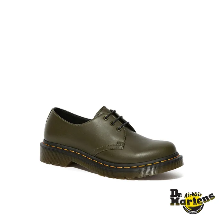 dr martens shoes women
