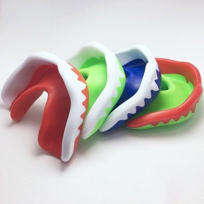 Safety Mouthguard Rugby Boxing Boxing [hot]Reusable Teeth Basketball Mouthguard Protector Shield Sports Protection Mouthguard