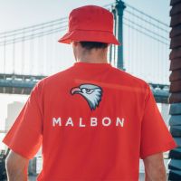 23Malbon เสื้อกอล์ฟแขนสั้นสำหรับผู้ชาย,พิมพ์รอบคอลายนกอินทรีทรงหลวมกีฬาลำลอง