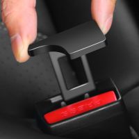 【YP】 Car Safety Buckle Clip 1/2Pcs Metal Insert Card Interior Accessories