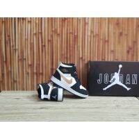 AIR 1 MID BLACK GOLD FASHION KIDS UNI SIZE 24-35 ขนาด 12.12 เมกะเซล