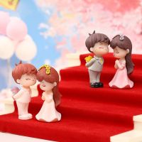 Miniature Wedding Couple Mini Figures Garden Ornament DIY Home Decoration Dollhouse Decorations