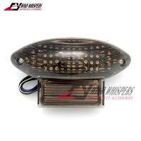 ไฟท้ายสัญญาณเลี้ยวไฟท้าย LED รถจักรยานยนตร์รวมสำหรับ Suzuki Hayabusa GSX1300R GSXR1300 1999-2007