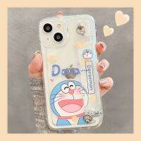 เคสโทรศัพท์มือถือการ์ตูนโดราเอมอนที่น่ารักพร้อมสายรัดข้อมือที่จับสำหรับ iPhone โทรศัพท์14 Pro Max 13 Pro Max ซิลิโคนนิ่มฝาครอบด้านหลังสำหรับ iPhone 12 Pro Max 11