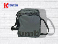 UMBRO Padded กระเป๋าสะพายข้าง รุ่น 30792U-075