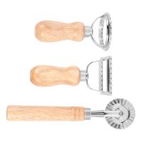 3Piece Ravioli Pasta Cutter Set, Ravioli Stamp Maker with Wooden Handle Ravioli Cutter Pasta Cutter for Ravioli, Pasta, Dumplings Lasagna, Pierogi