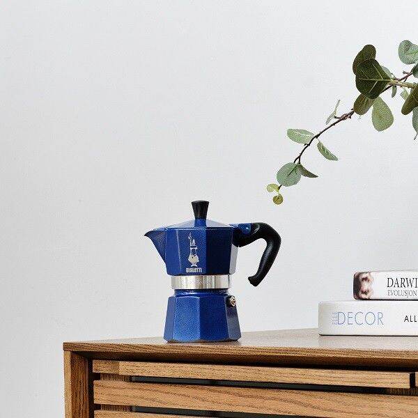 gl-bialetti-หม้อต้มกาแฟ-moka-express-blue-3-cups-marocco