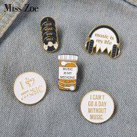 Music Life Enamel Pins Earphone Note CD Rock n Roll Brooches Bag Hat Lapel Pin Badge Jewelry Gift for Music Lover