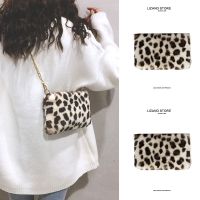 2023 Furry plush plush bag womens new trendy fashion leopard print net red chain Messenger small square bag 【BYUE】