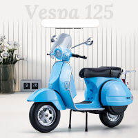 Modelo De Motocicleta De Metal Fundido A Presión,Vespa 125 A Escala 1:10, Colección Educativa,Regalo Para Niños,Sonido Y Luz,Vacaciones Romanas Clásicas