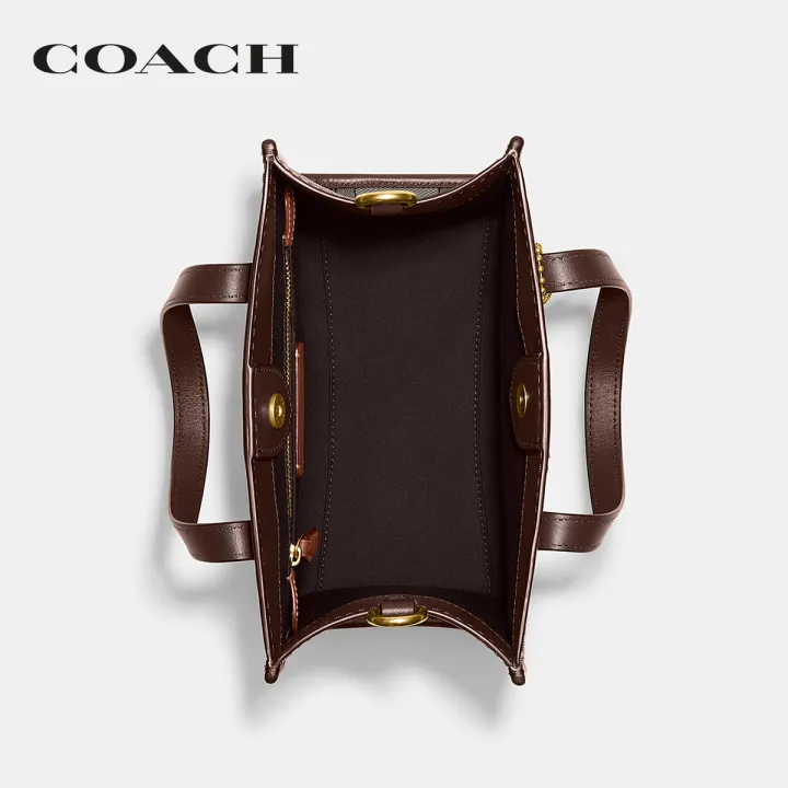 coach-กระเป๋าทรงสี่เหลี่ยมผู้หญิงรุ่น-field-tote-22-in-signature-jacquard-สีน้ำตาล-cd680-b4s0m