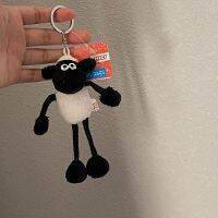 UND309X ไม่ซ้ำใคร น่ารักน่ารักๆ ของเล่นตุ๊กตาผ้า จี้ห้อยกระเป๋า Shaun The Sheep เครื่องประดับแหวนกุญแจรถ จี้ของเล่นยัดไส้ พวงกุญแจตุ๊กตาผ้า ที่ใส่กุญแจผู้หญิง หัวเข็มขัดกุญแจสไตล์เกาหลี จี้รูปแกะ