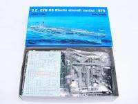 ทรัมเป็ต05605 1/350เรา CVN-68เรือบรรทุกเครื่องบินนิมิทซ์โมเดล1975