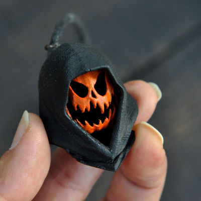 Halloween Necklace Pumpkin Necklace Cool Gothic Black Hooded Skull Pumpkin Pendant Charm Birthday Gift for Men and Boys