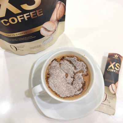 XS COFFEE LATTE COFFEE เอ็กซ์เอส คอฟฟี่ กาแฟปรุงสำเร็จชนิดผง 1 ห่อ มี 10 ซอง ( 1x15g)