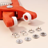 【JH】 Five-claw buckle set childrens baby clothes invisible hidden button and plastic hand pressure tool four-in-one