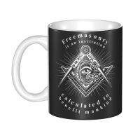 แก้วกาแฟโรงแรมอิฐโลโก้ Freemason กำหนดเองได้แก้วมักทำชาเครื่องเซรามิคสี่เหลี่ยมและเข็มทิศแบบทำมือถ้วยใส่นม