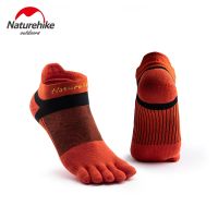 【Sock shop】Naturehike ห้านิ้ววิ่งถุงเท้าผู้ชายผู้หญิง Coolmax ผ้ากีฬามาราธอนถุงเท้าบาสเกตบอลติดตามสนามระบายอากาศ