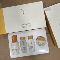 เซ็ตบำรุงผิวเริ่มต้น SULWHASOO BASIC KIT 4 ชิ้น