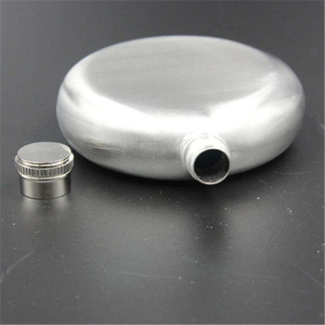 2pcs-nice-mini-stainless-steel-hip-flask-alcohol-bottle-travel-whiskey-alcohol-liquor-bottle-flagon-male-small-circular-bottle