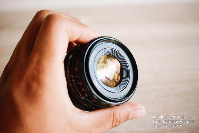 ขายเลนส์มือหมุน-phenix-50mm-f1-7-สภาพสวย-ของใหม่มือหนึ่งไม่เคยเเกะใช้งาน-ใส่กล้อง-sony-mirrorless-ได้ทุกรุ่น