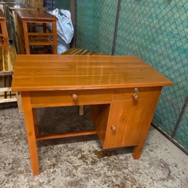 โต๊ะทำงานไม้สัก-โต๊ะบัญชีไม้สัก-ส่งฟรี