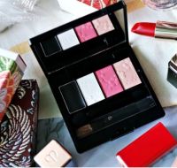 Cle De Peau Beaute Eye Color Quad 320 (Limited Edition) พาเล็ตต์สำหรับแต่งตาในรูปแบบลิมิเต็ดอิดิชั่น รวมอายแชโดว์ 3 เฉดสี และอายไลน์เนอร์สีดำ สวย เล่อค่า คุ้ม