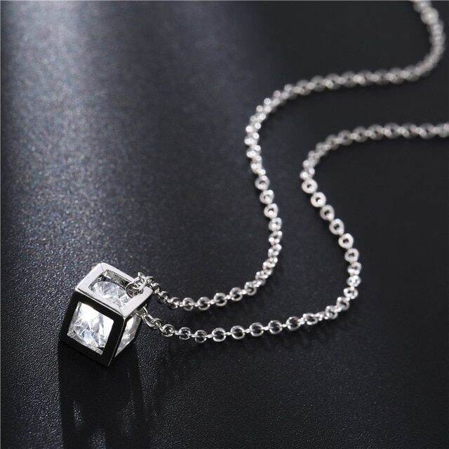 jdy6h-european-and-american-fashion-delicate-simple-personality-square-necklace-pendant-love-cube-zircon-crystal-necklace-female