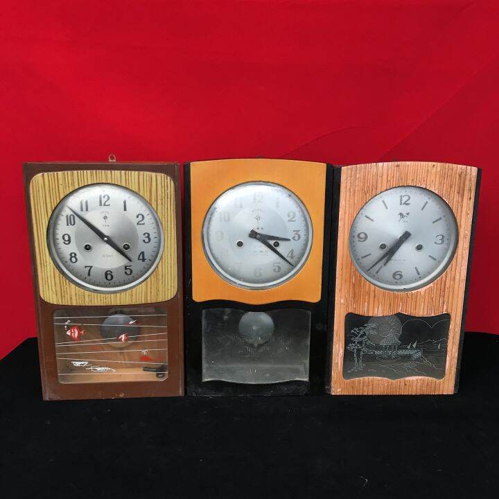 Folk nostalgia, old things, old clocks, old wall clocks, oldfashioned