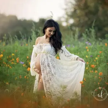 Lace Maternity Photoshoot Gown