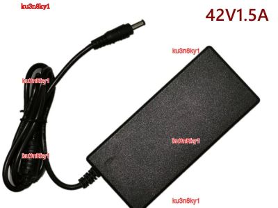 ku3n8ky1 2023 High Quality Portable lithium battery charger 42V 1.5A 100-240v 5.5MM x 2.1MM polymer charger EU / AU / US / UK plug