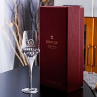 Louis XIII วิสกี้แว่นตาคริสตัลสรรเสริญของ Light King ถ้วยชิมไวน์ทุ่มเท XO บรั่นดีวิสกี้ Nosing Goblet Snifter