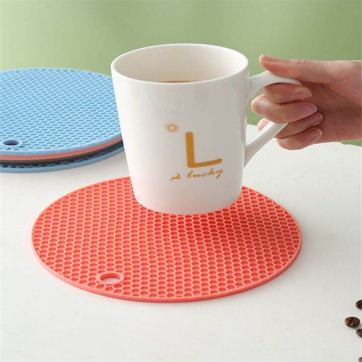 silicone-insulation-mat-round-heat-resistant-silicone-non-slip-heat-resistant-pot-holder-table-silicone-mat-kitchen-accessories