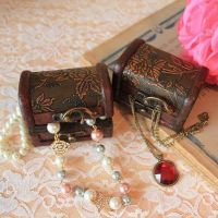 【YF】 Caixa de jóias madeira com fivela europeia retro para anel brinco colar ornamentos presente antigo mini tesouro caixa organizador